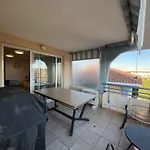 Port Frejus, 150 M De La Plage, Tres Rare A La Loc
