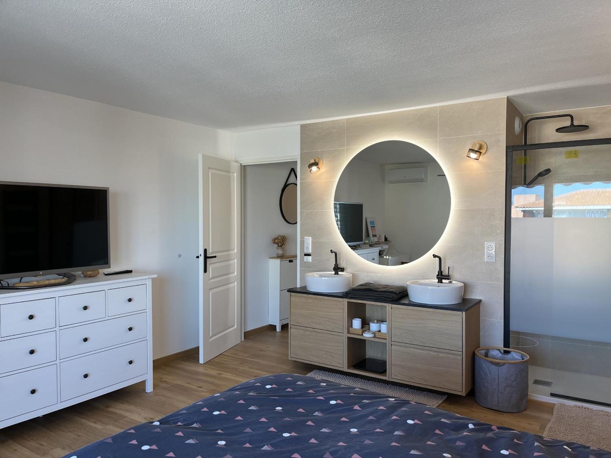 Port Frejus, 150 M De La Plage, Tres Rare A La Loc * Fréjus